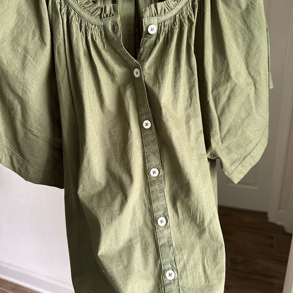 Lilla P Green Cotton Button Up Blouse - Picture 5 of 9